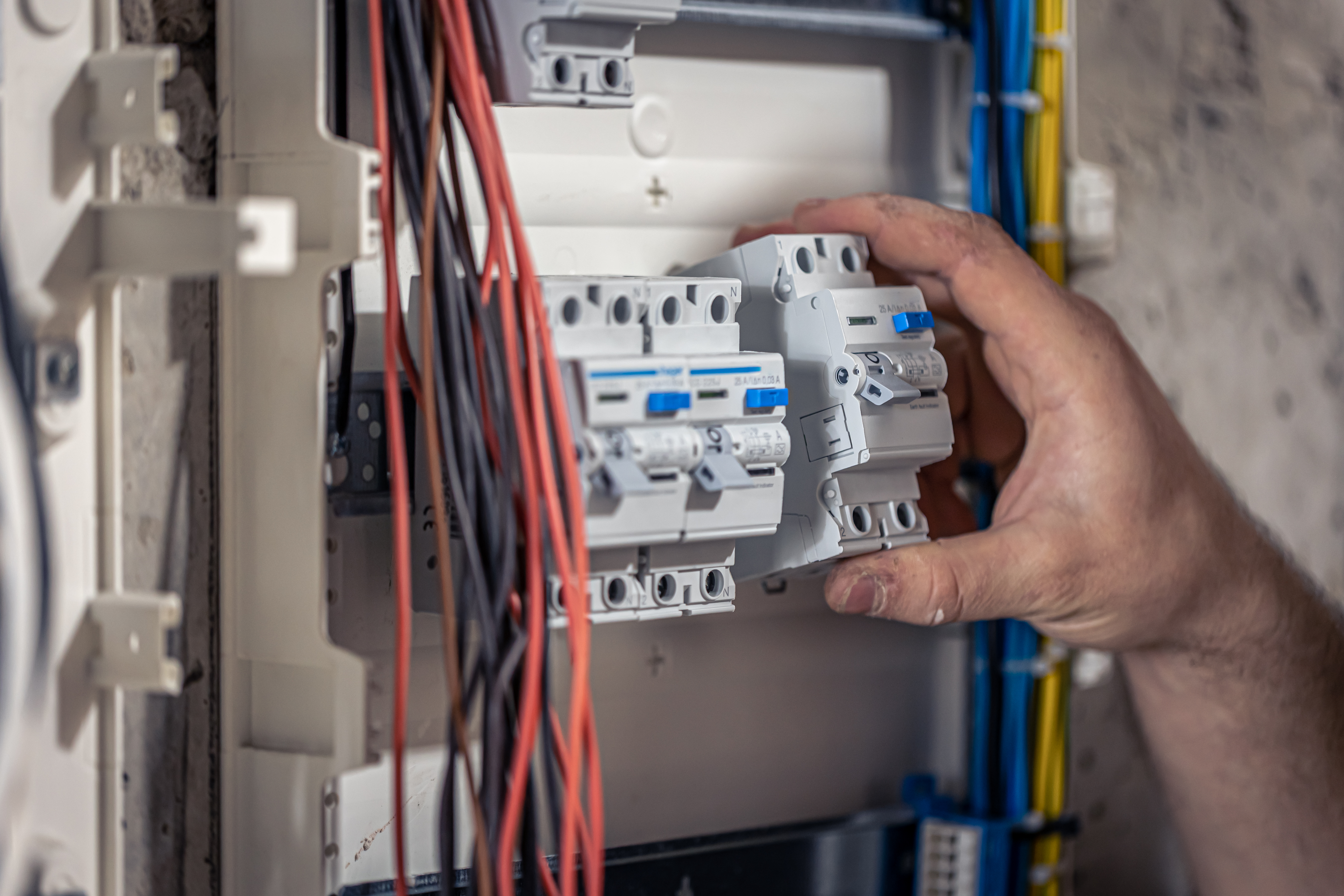 Emergency electrical repairs in Medway